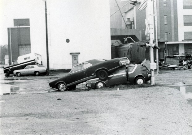 Scene1972flood002.jpg